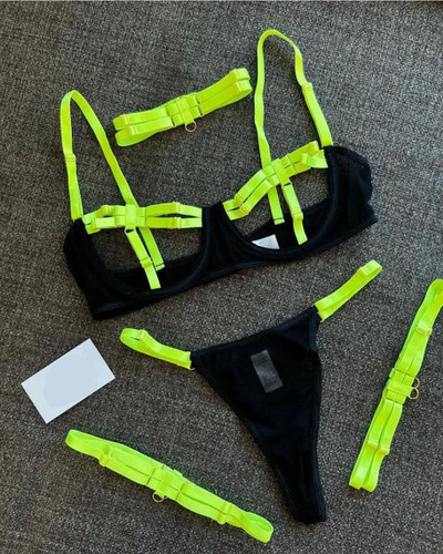 ست لباس زیر فانتزی زنانه