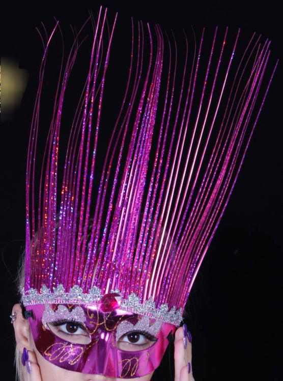 نقاب بالماسکه