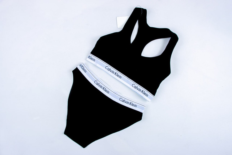 ست نیمتنه و شورت اسلیپ زنانه