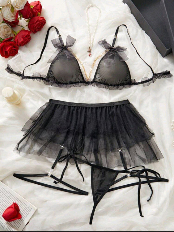 ست لباس زیر فانتزی