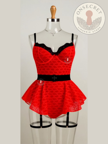 کاستوم پرستاری زنانه