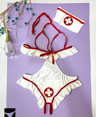 کاستوم پرستاری زنانه