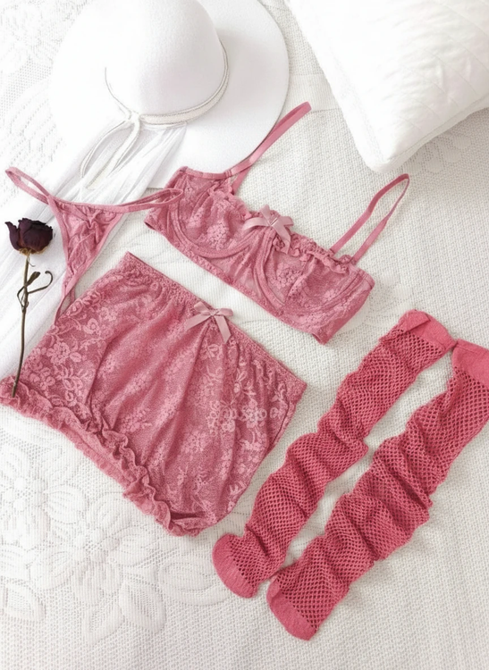 ست سوتین و دامن فانتزی زنانه