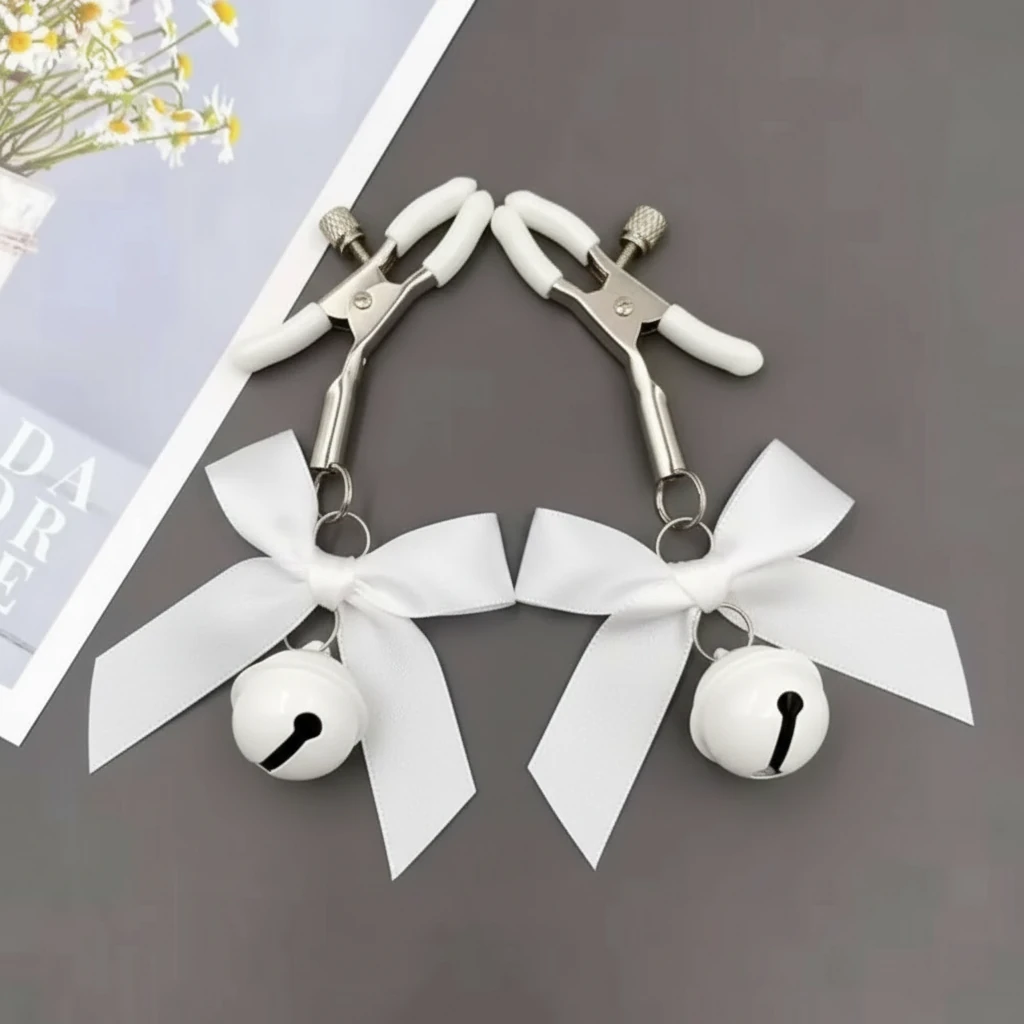 گیره نوک سینه زنگوله دار