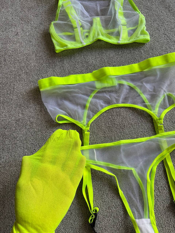 ست لباس زیر فانتزی زنانه تورگاز