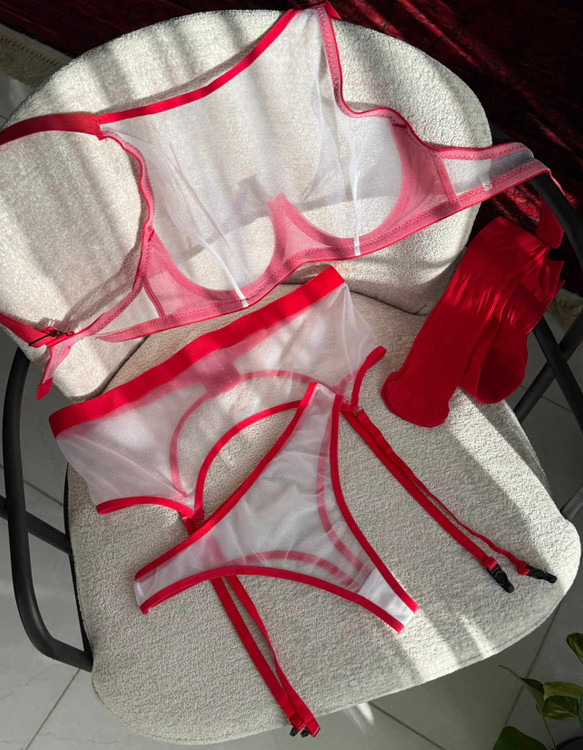 ست لباس زیر فانتزی زنانه تورگاز